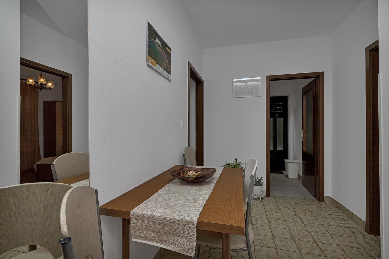 Apartmani Leona Makarska Exterior photo